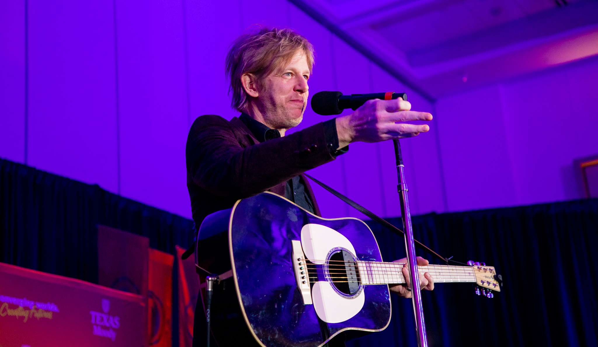 Spoon performs at Friends of the College dinner.