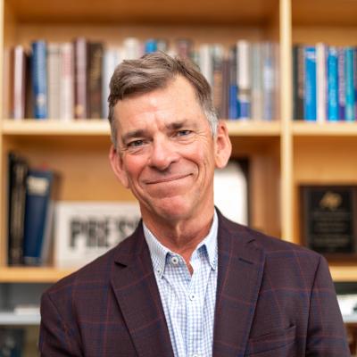 Kevin Robbins-Headshot