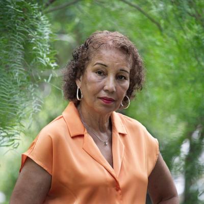 Paula Poindexter Headshot 2026