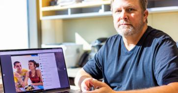 Moody College Professor Matt Eastin conducts research on virtual influencers.