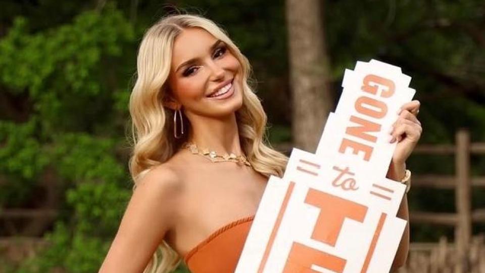 Alexis Fuetsch Gone to Texas