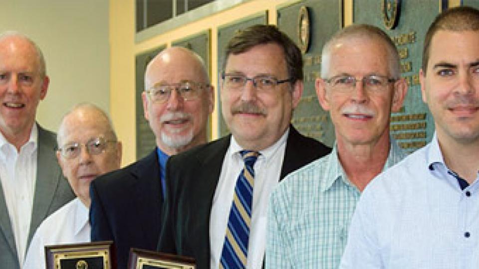 sites_communication.utexas.edu_files_images_features_thumbs_feature-thm-j-school-scholars.jpg