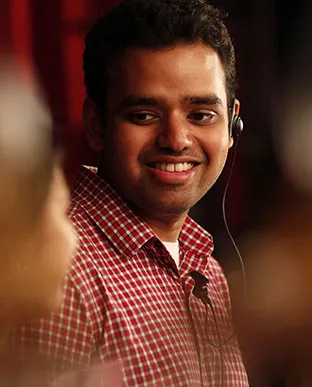 Kovid Gupta on set