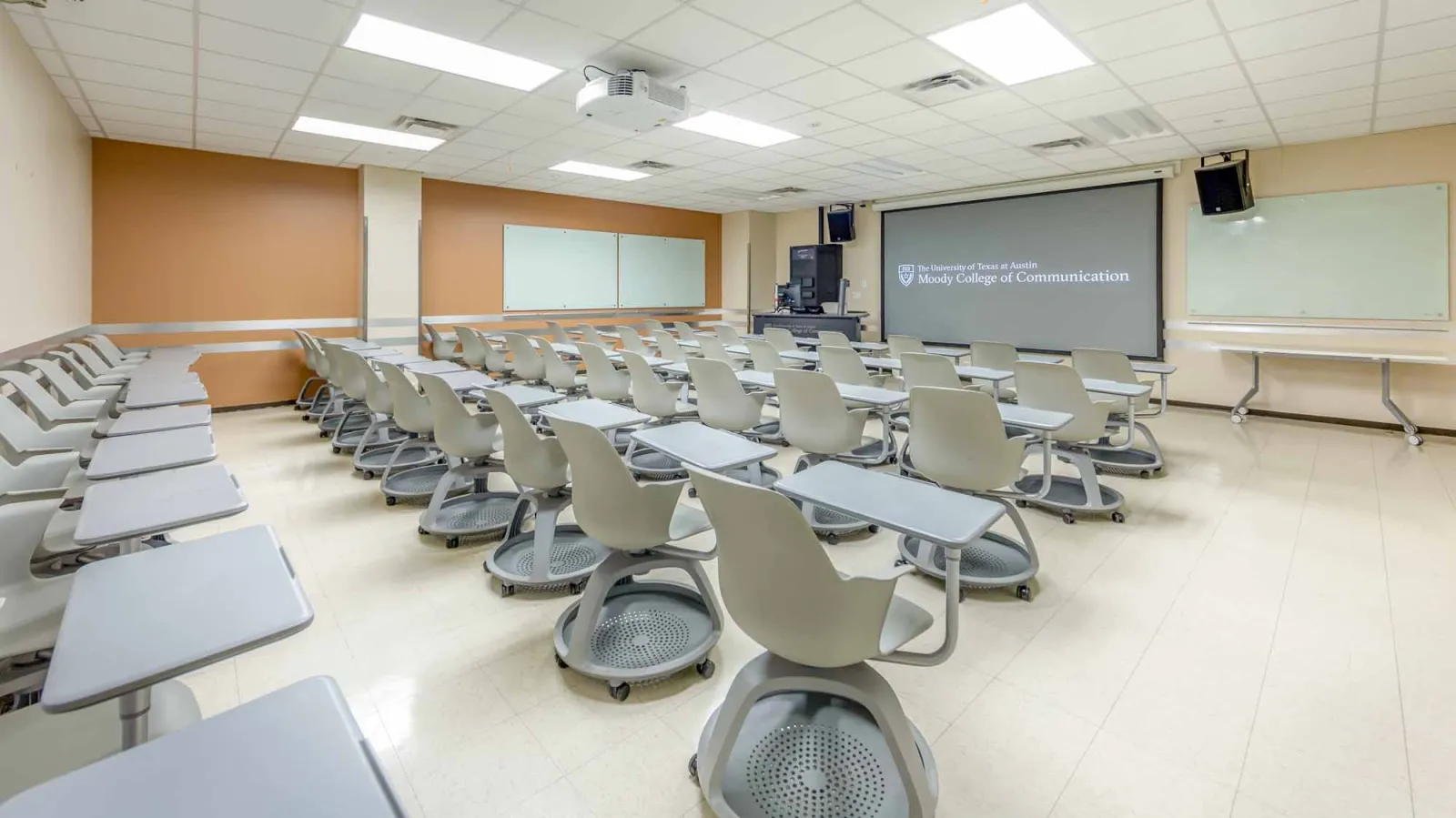 CMA 3.114 UT Classroom