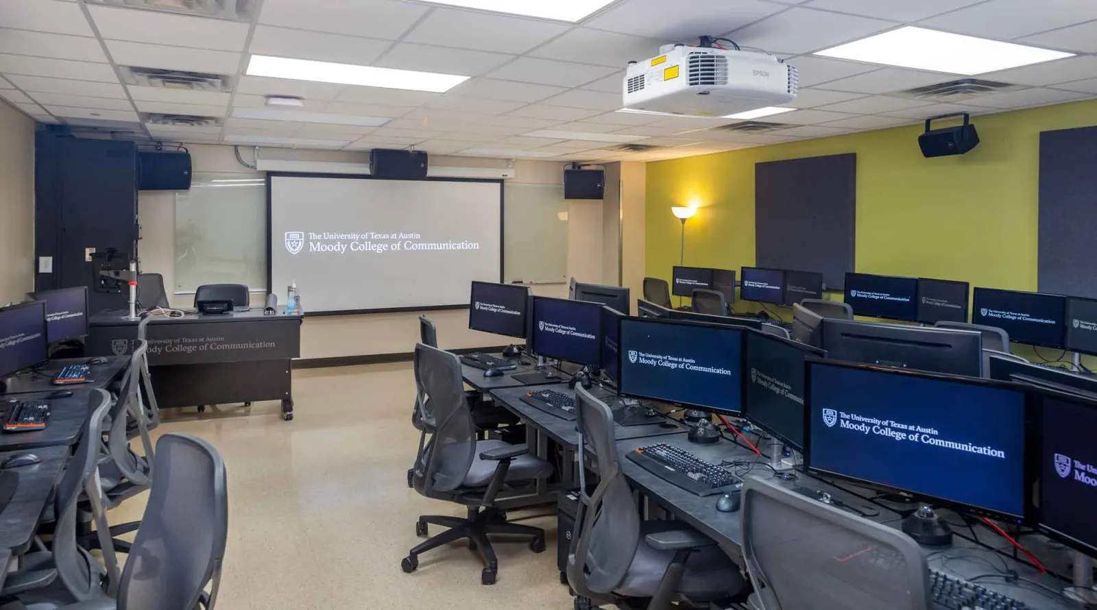 CMA 4.148 Classroom Photo