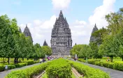 Photo of gardens and temple at Prambanan