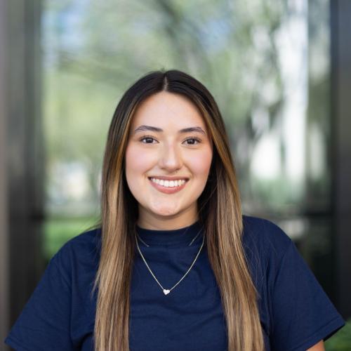 Photo of Honors Student Council Vice President, Luisa Suarez.