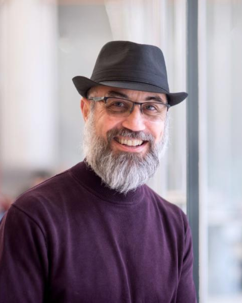 Headshot of Paul Toprac