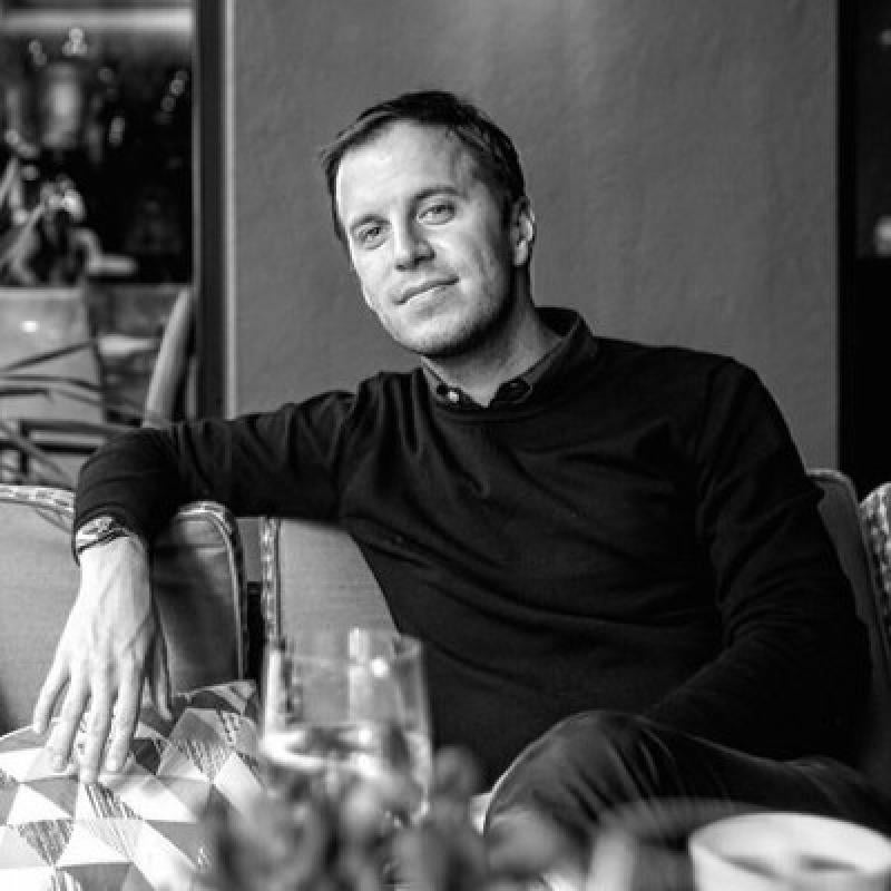 Jonathan Eshak